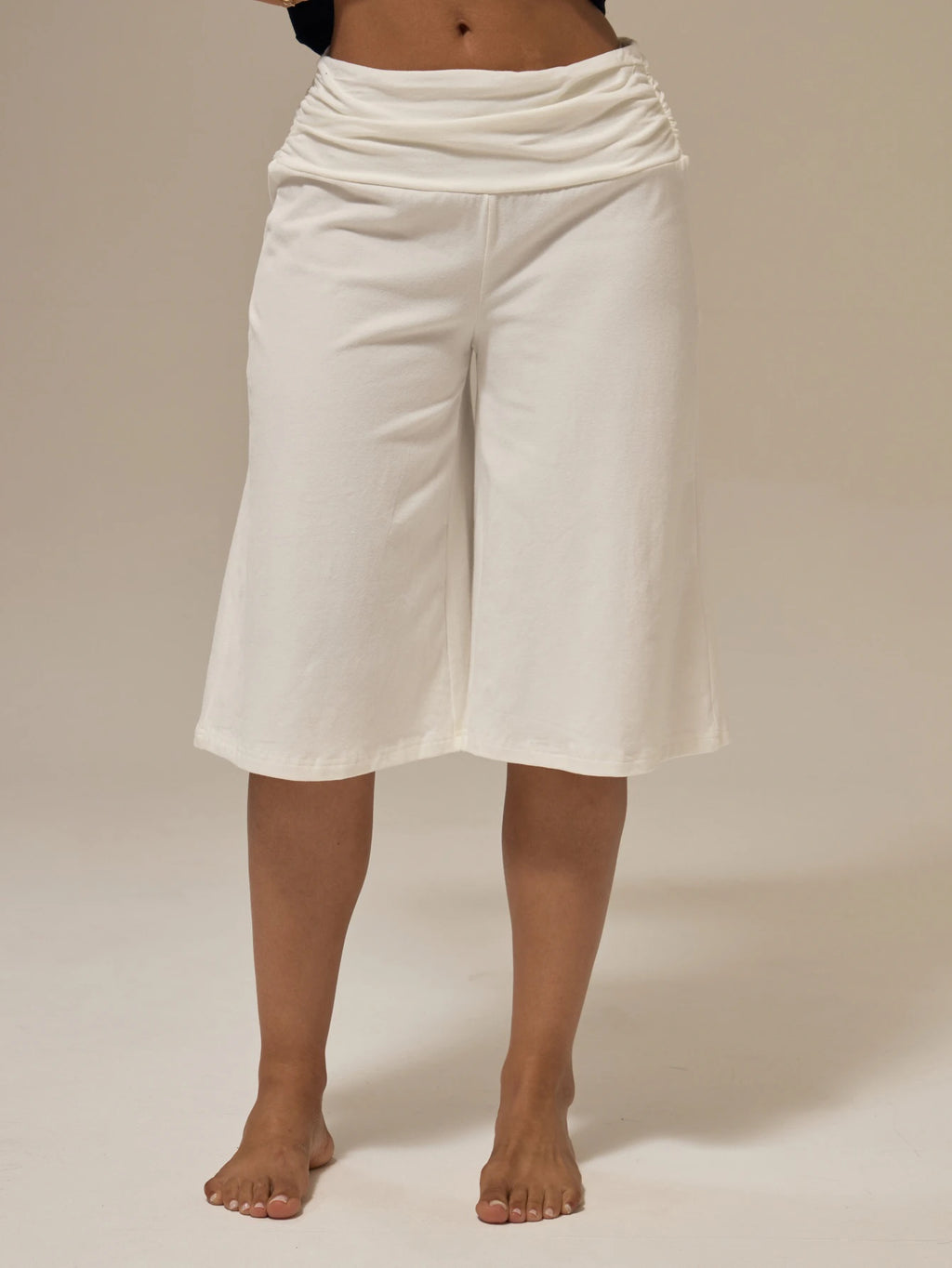 White Ruched Wide Leg Capri Trousers