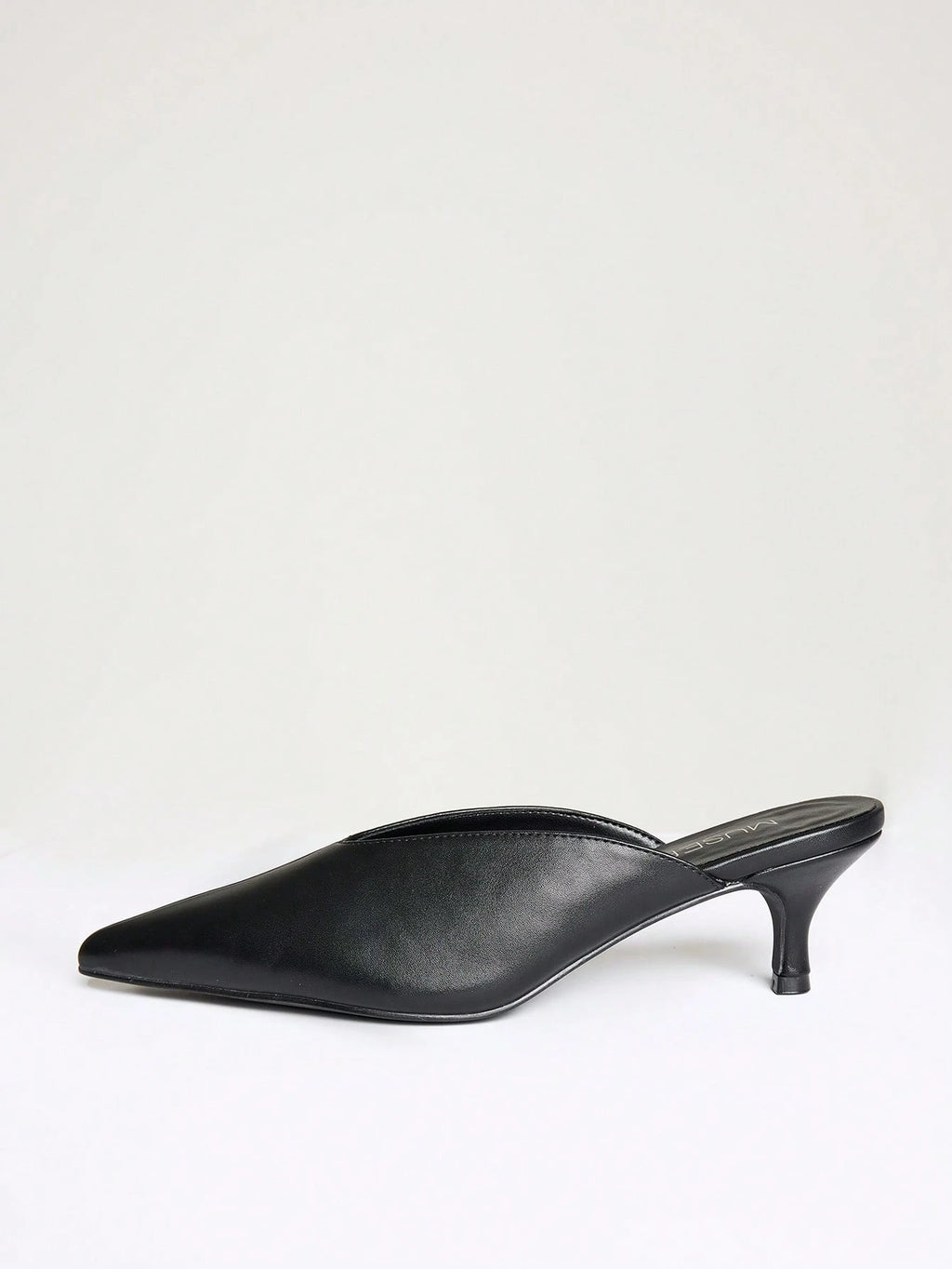 Black Drawstring Ballet Flats – Workwear